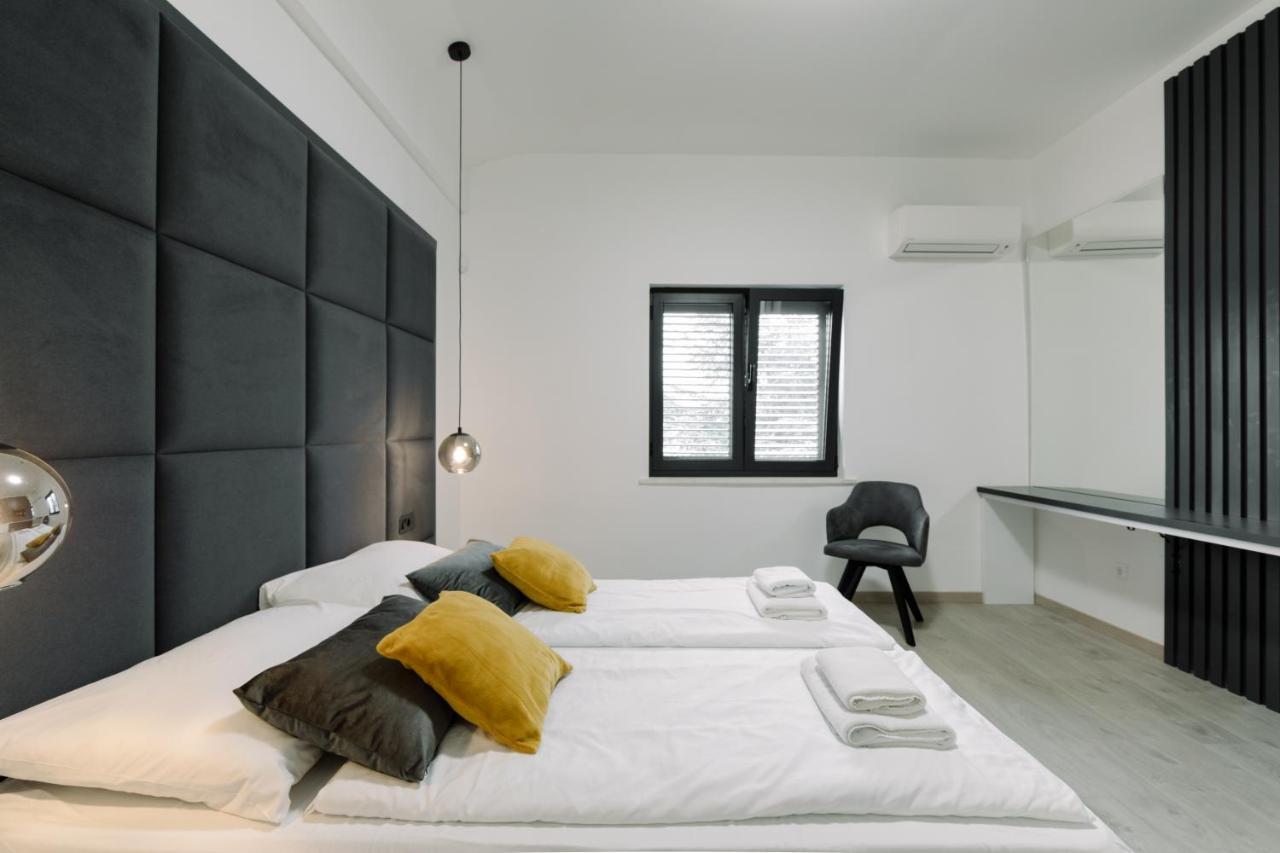 Boutique Suites Joyce Medulin With Free Parking Luaran gambar