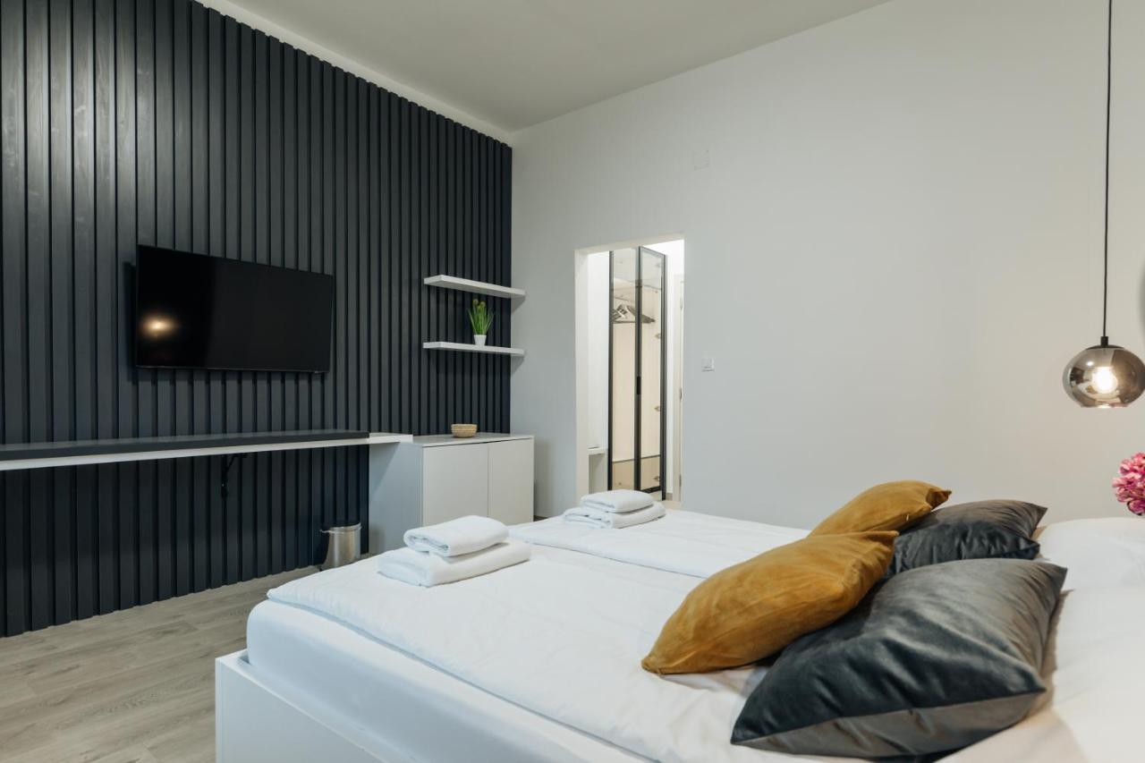 Boutique Suites Joyce Medulin With Free Parking Luaran gambar